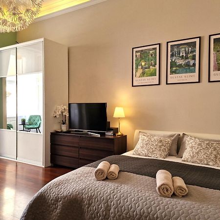 Apartment Exclusive View Cvjetni Trg ซาเกร็บ ภายนอก รูปภาพ