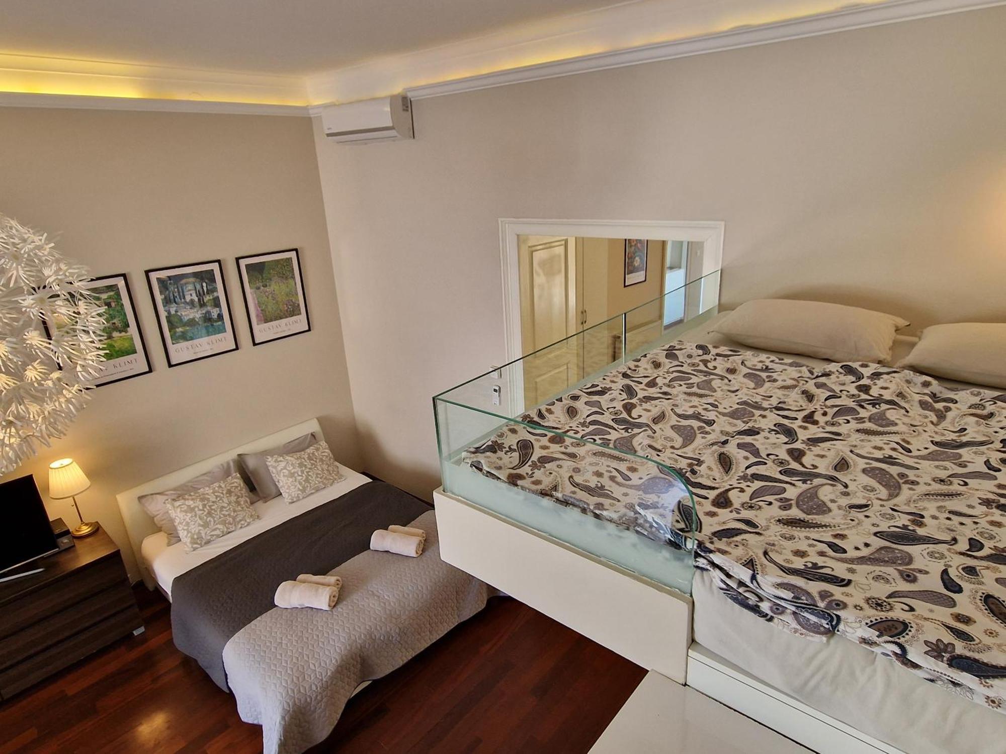 Apartment Exclusive View Cvjetni Trg ซาเกร็บ ภายนอก รูปภาพ