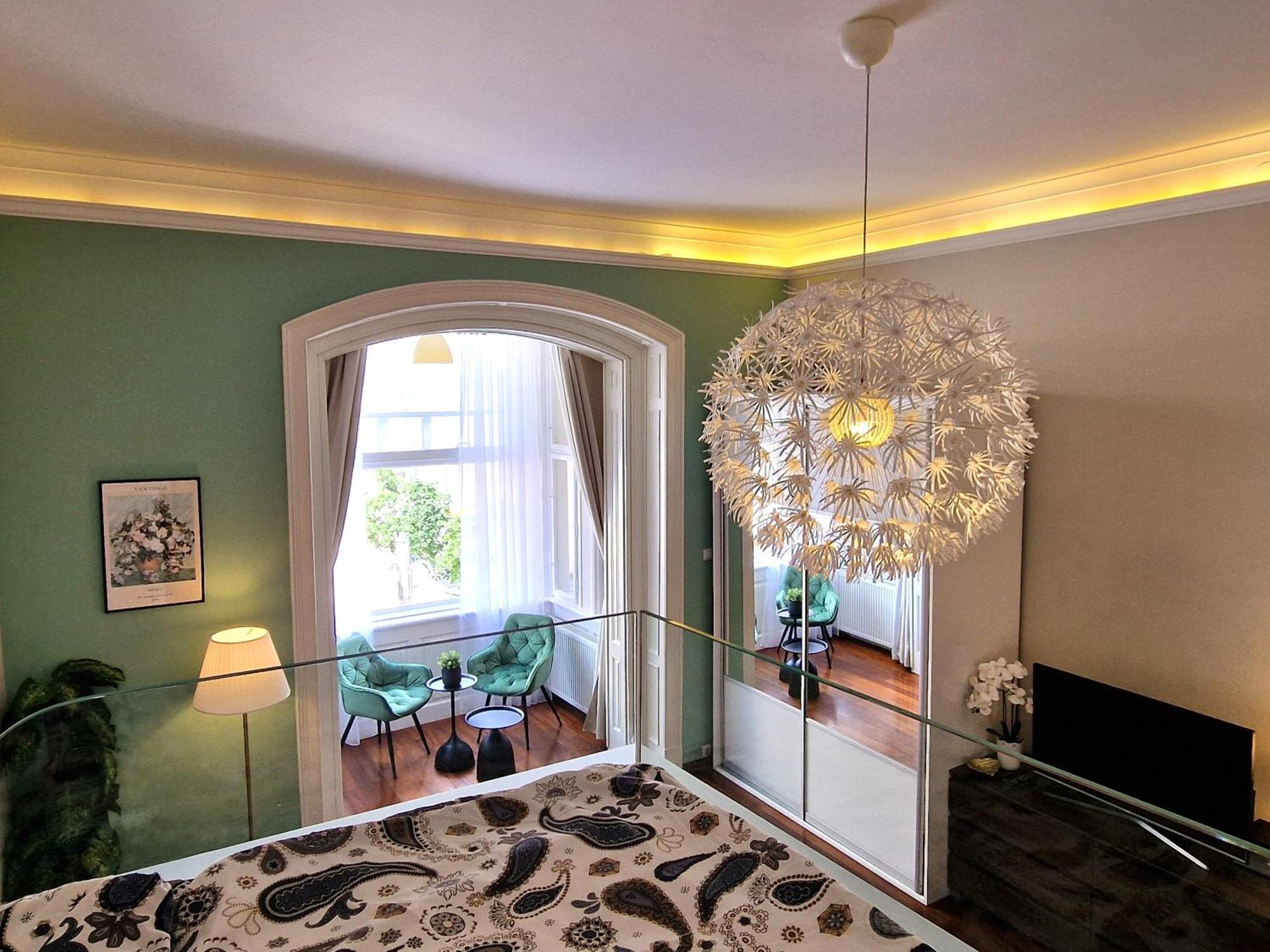 Apartment Exclusive View Cvjetni Trg ซาเกร็บ ภายนอก รูปภาพ